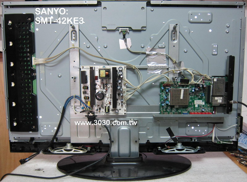 SANYO-SMT-42KE3：改主機板過程實例